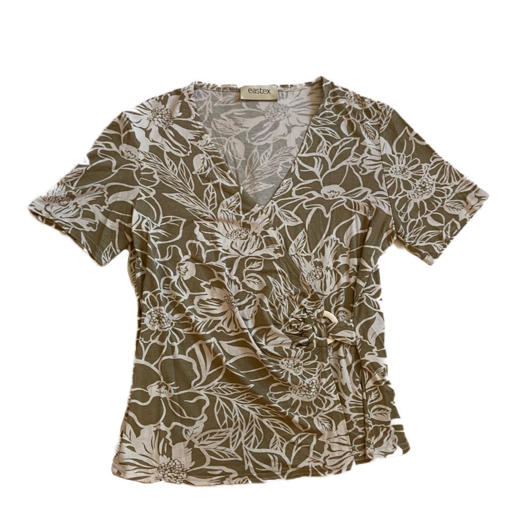 Coconut girl floral print top!